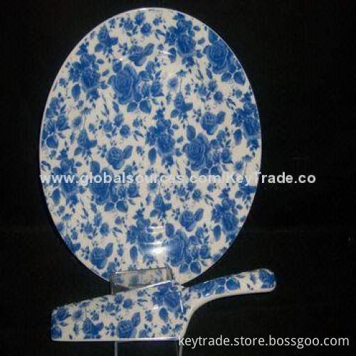 Fine Porcelain Cake Plate in Round-shaped with Decal Designs